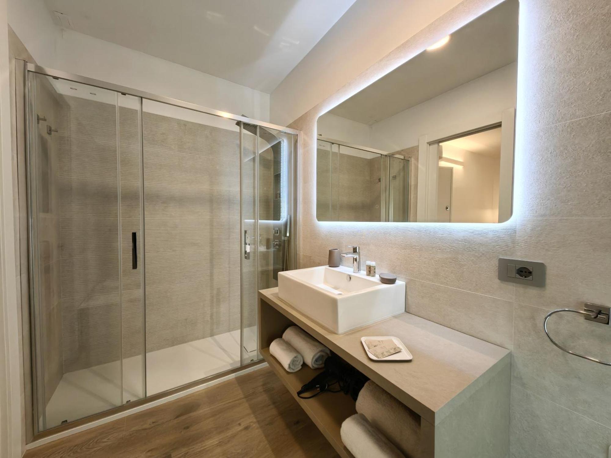 Galleria Roma Art Guesthouse Oristano Luaran gambar