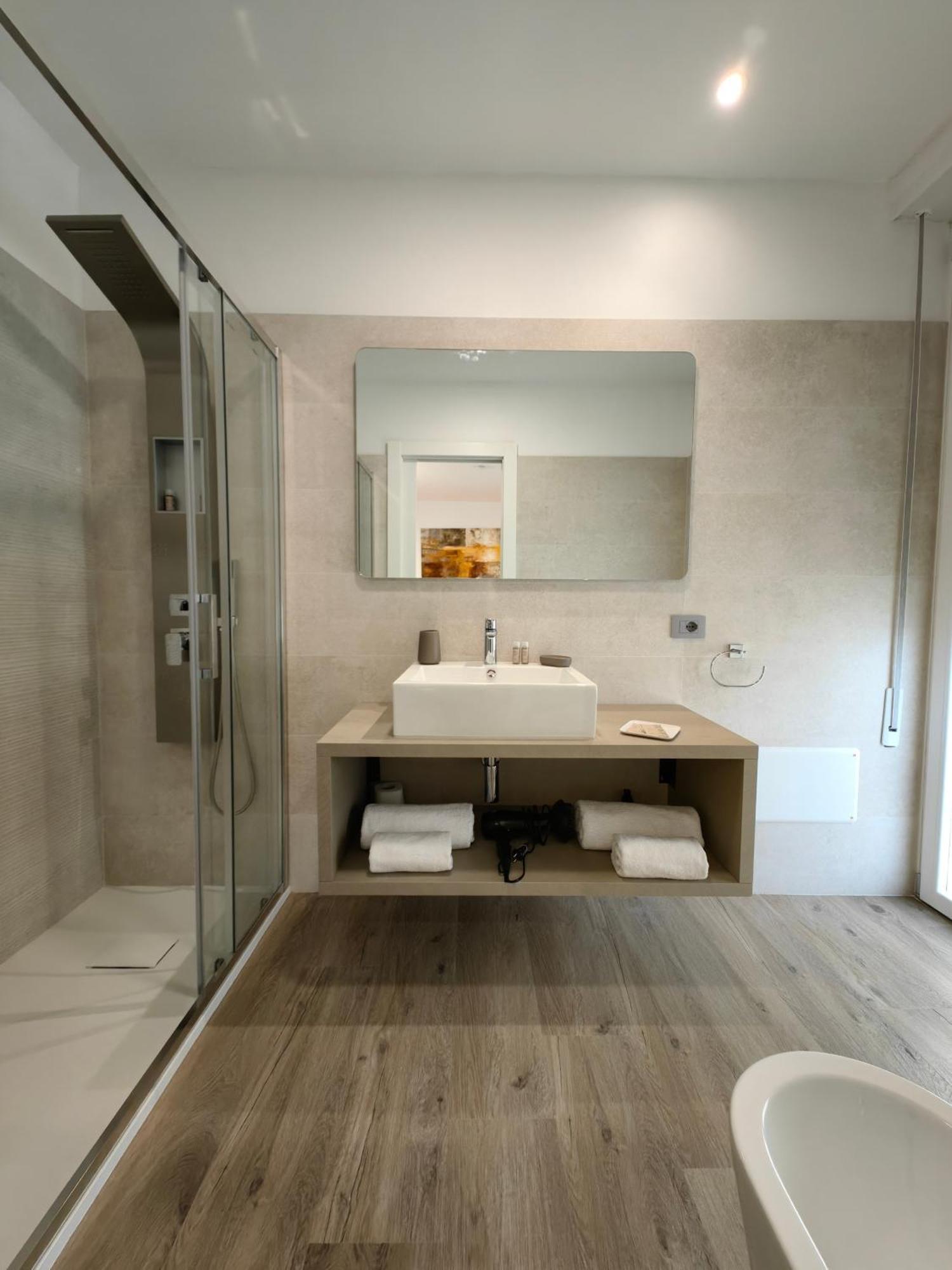 Galleria Roma Art Guesthouse Oristano Luaran gambar