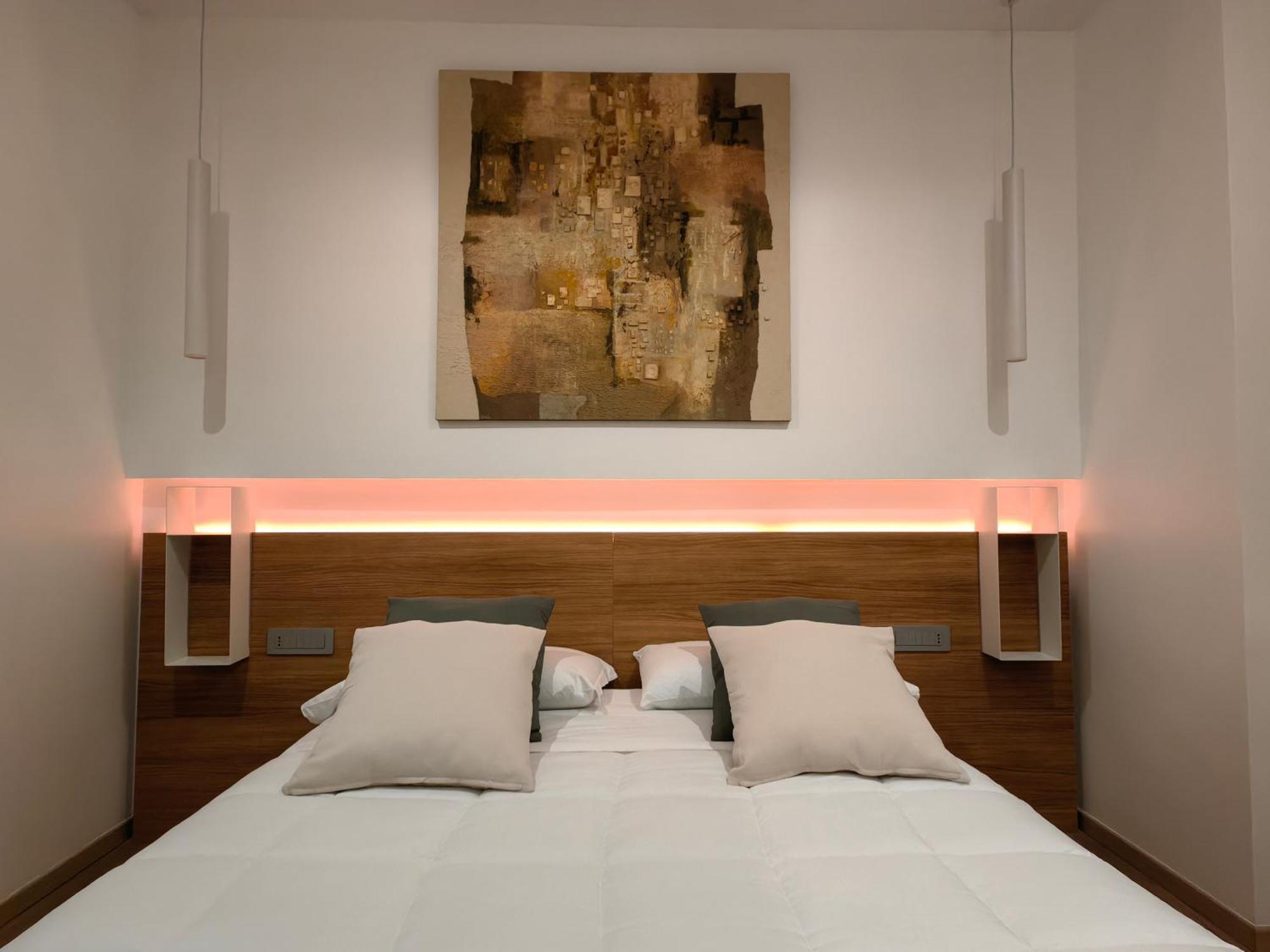 Galleria Roma Art Guesthouse Oristano Luaran gambar